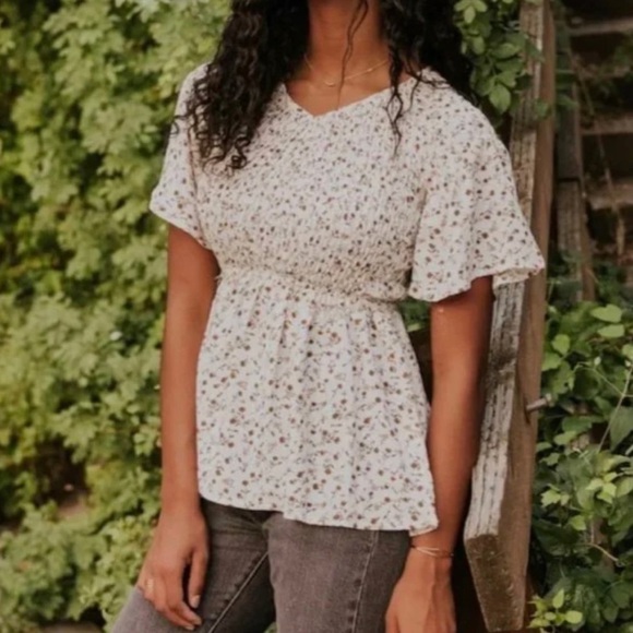 Mikarose Tops - Roolee Mikarose Floral Print Peplum Blouse Top V-Neck Butterfly Sleeve Women’s M